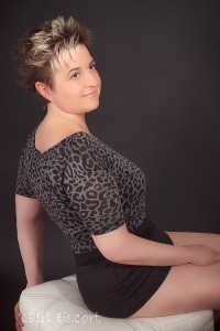 Massage Escort Dame Sandy Rostock, Bad Doberan, Schwerin, Ribnitz-Dammgarten, Stzralsund, Darß, Grimmen, Bad Sülze, Güstrow, Wismar, Lübeck, Schwerin